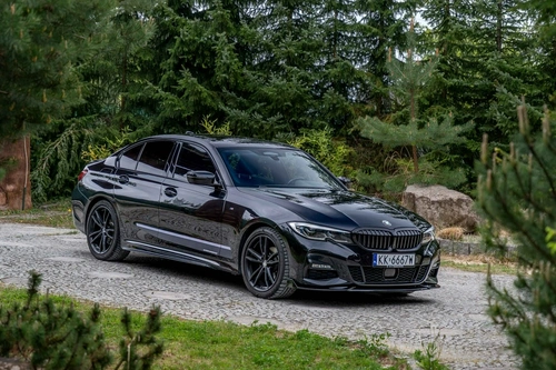 BMW 320