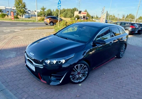 Kia ProCeed