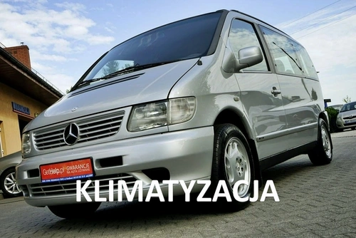 Mercedes V 220
