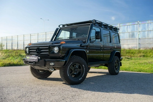 Mercedes G 500