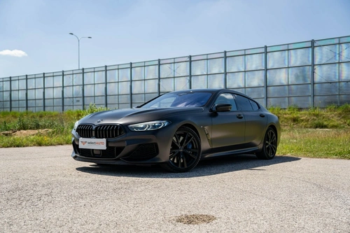 BMW 850