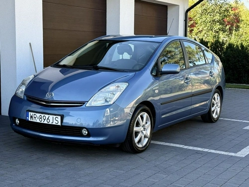 Toyota Prius+