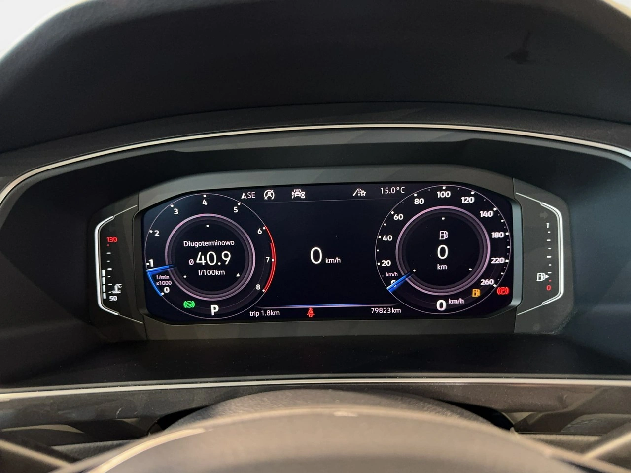 Volkswagen Tiguan - Zdjęcie 22