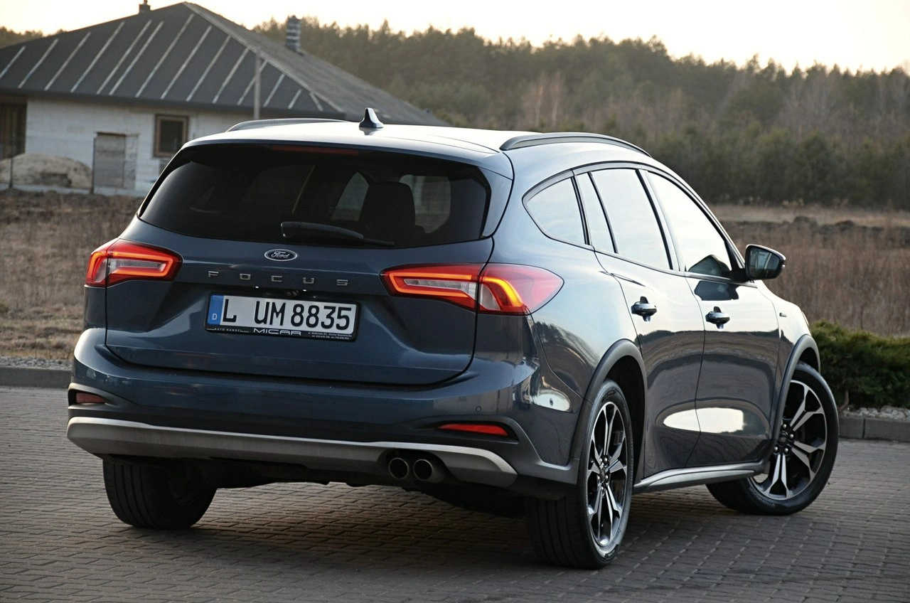 Ford Focus - Zdjęcie 10