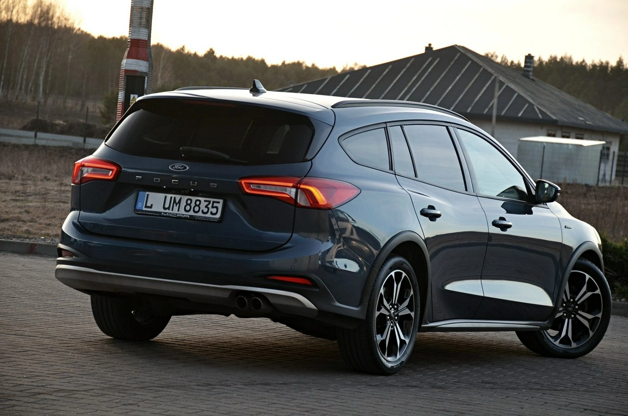 Ford Focus - Zdjęcie 12