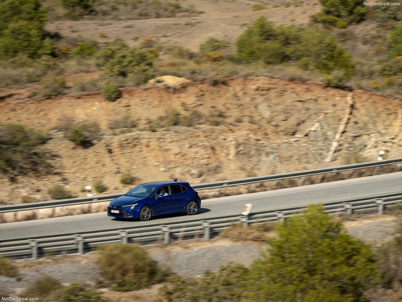 Toyota Corolla - Zdjęcie 2