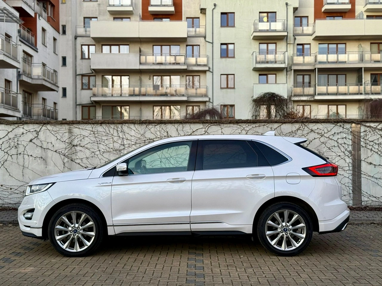 Ford Edge - Zdjęcie 12