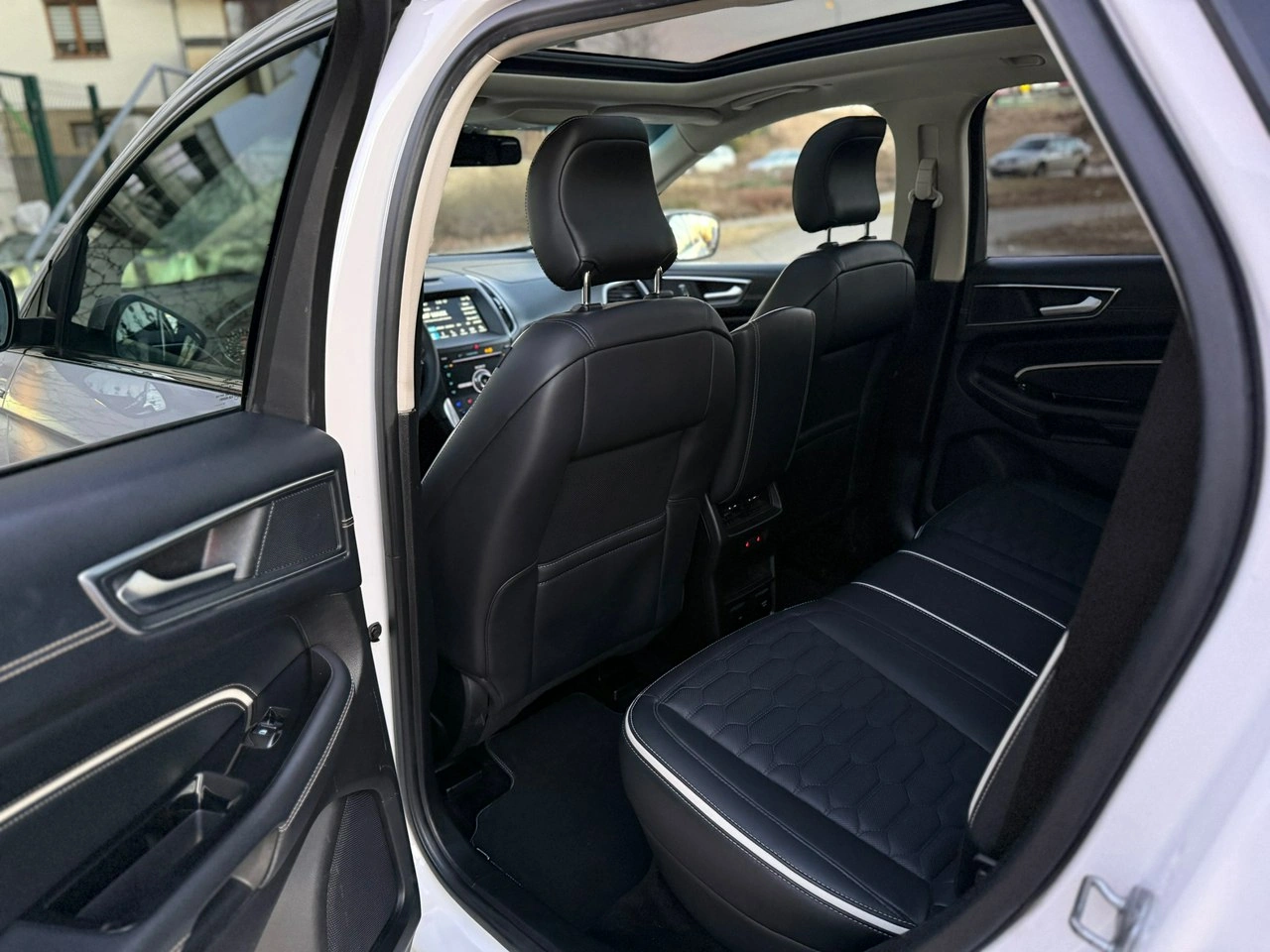 Ford Edge - Zdjęcie 23