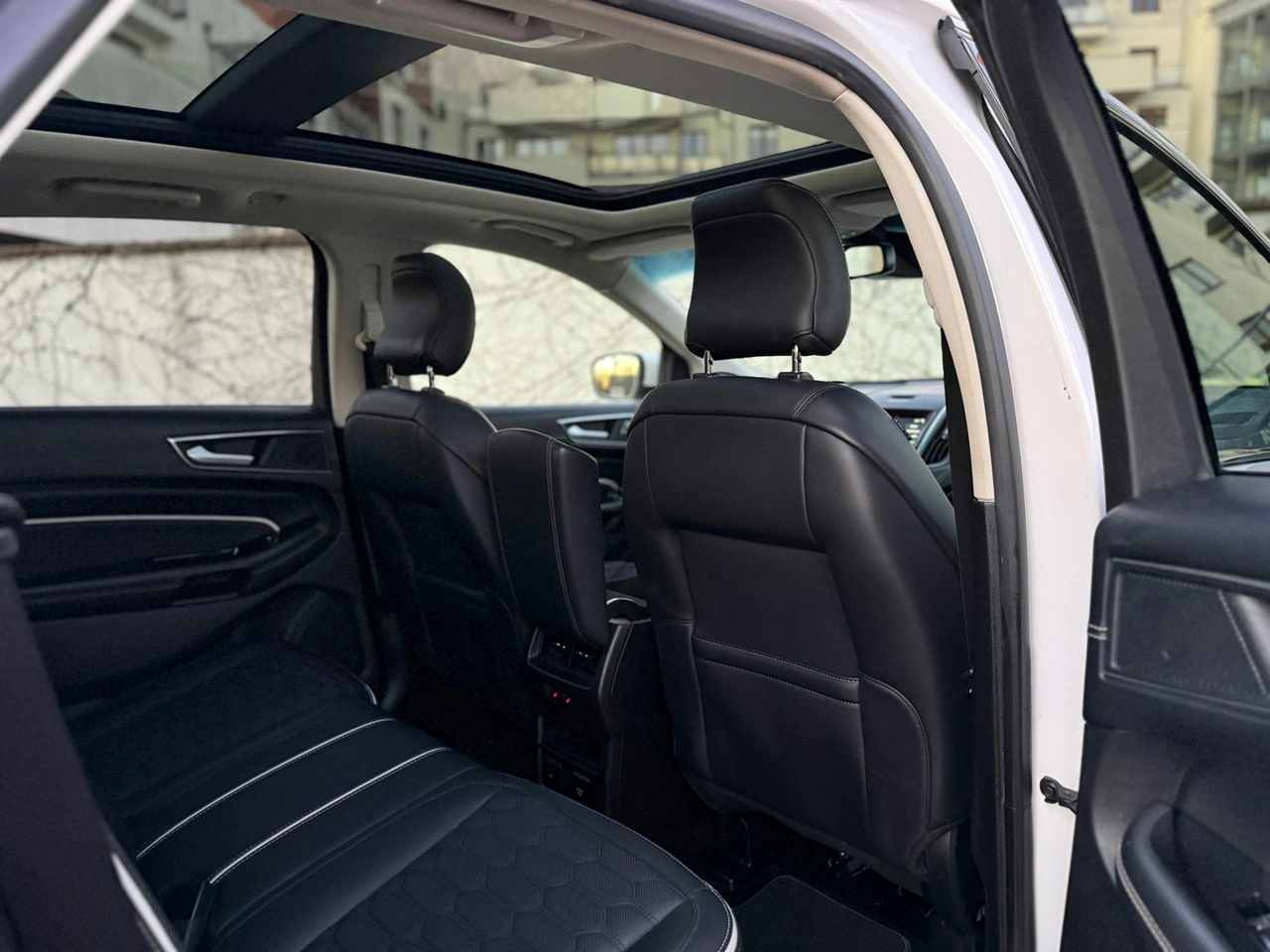 Ford Edge - Zdjęcie 24