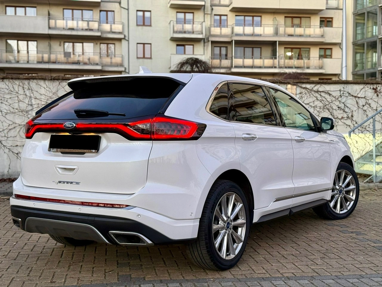 Ford Edge - Zdjęcie 2