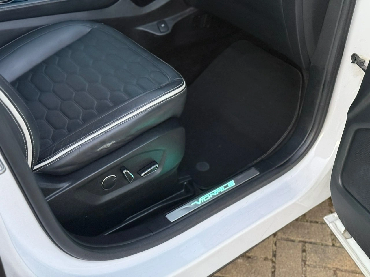 Ford Edge - Zdjęcie 6