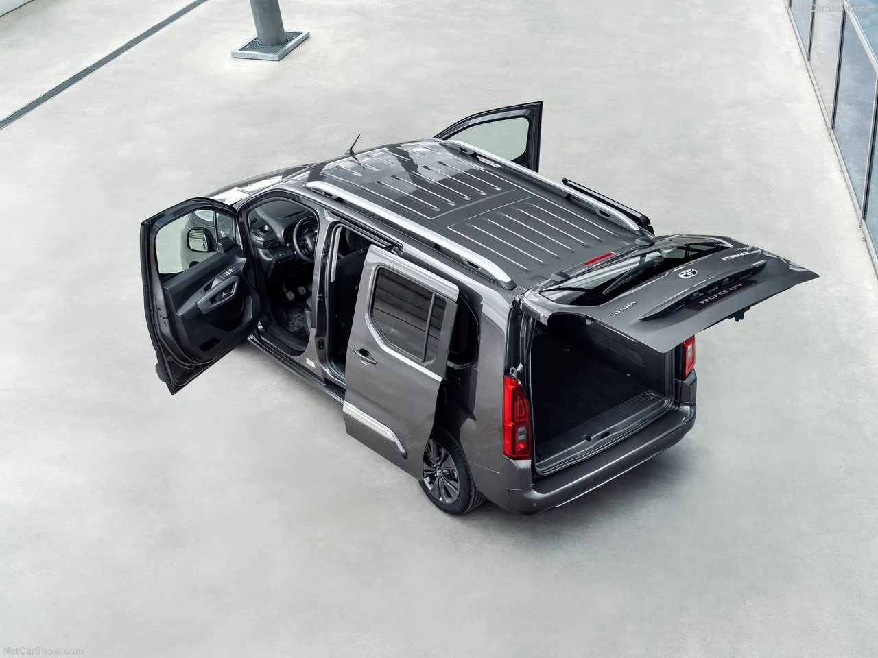 Toyota Proace City Verso - Zdjęcie 1