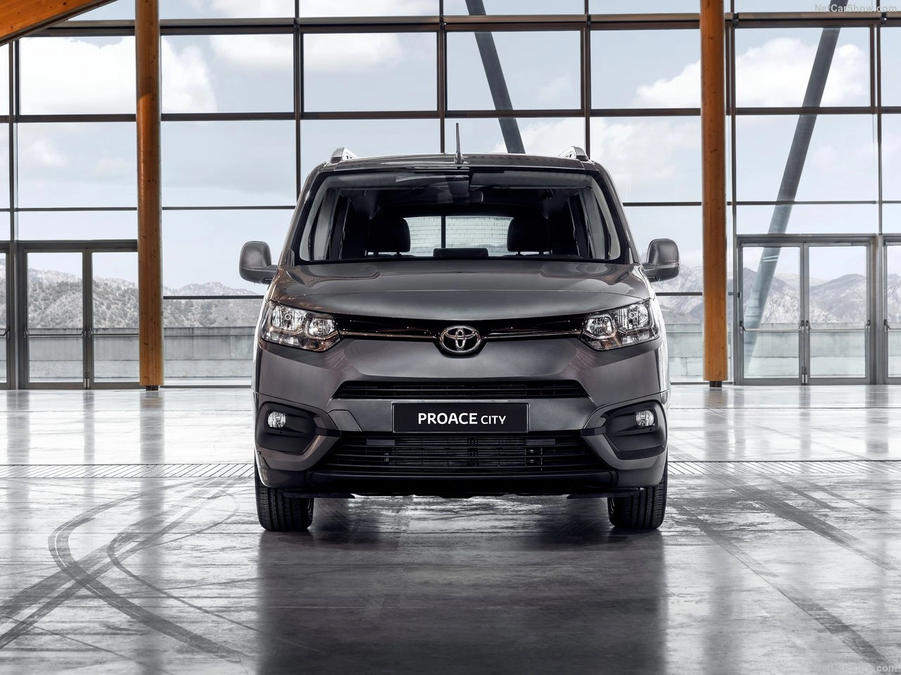 Toyota Proace City Verso - Główne zdjęcie