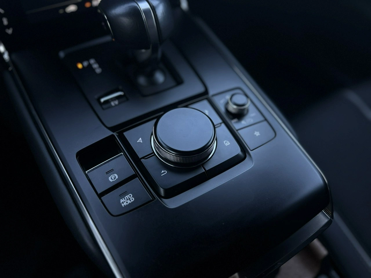 Mazda MX-30 - Zdjęcie 30