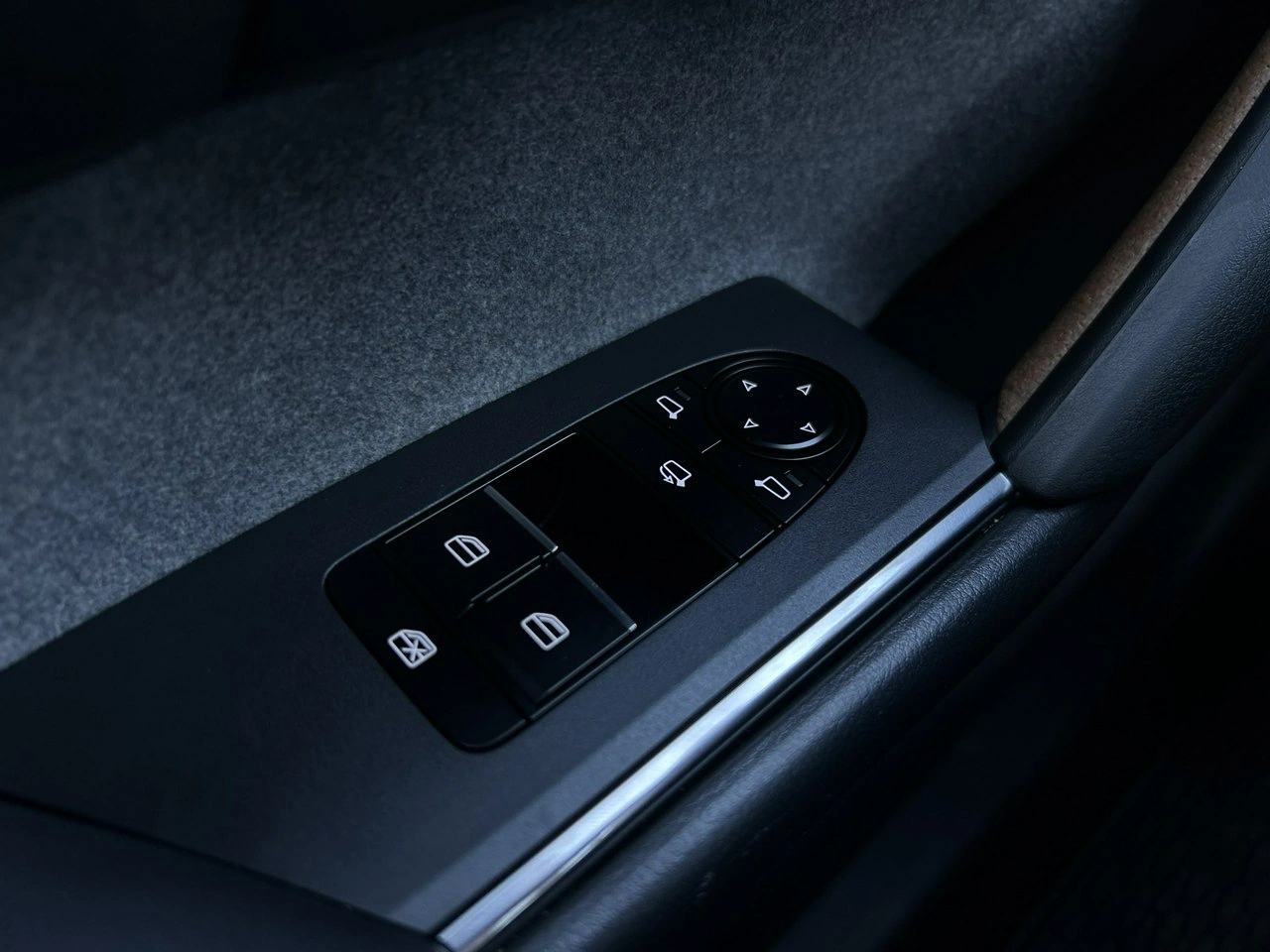 Mazda MX-30 - Zdjęcie 35