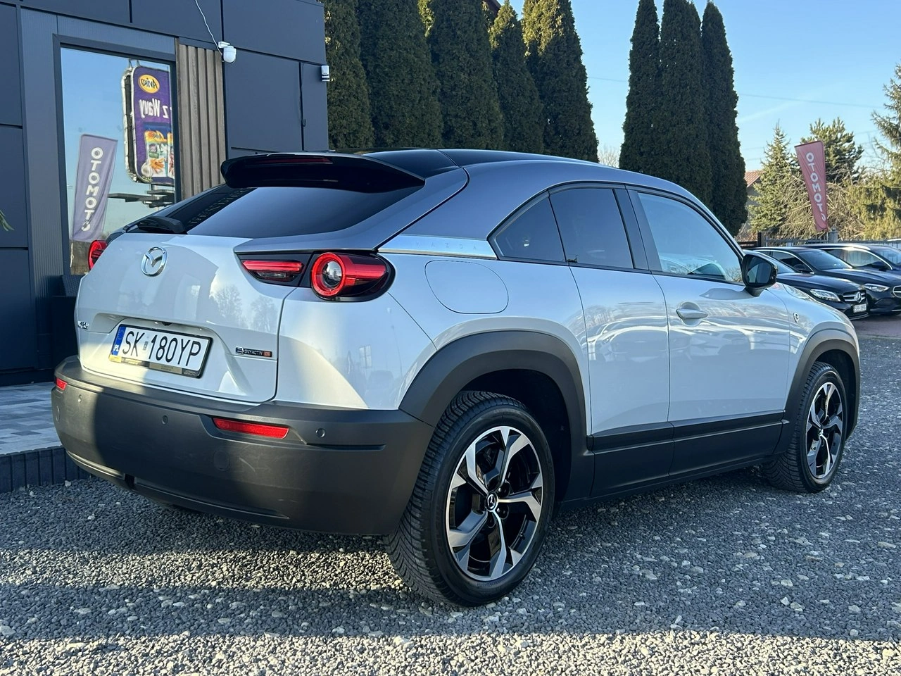 Mazda MX-30 - Zdjęcie 11