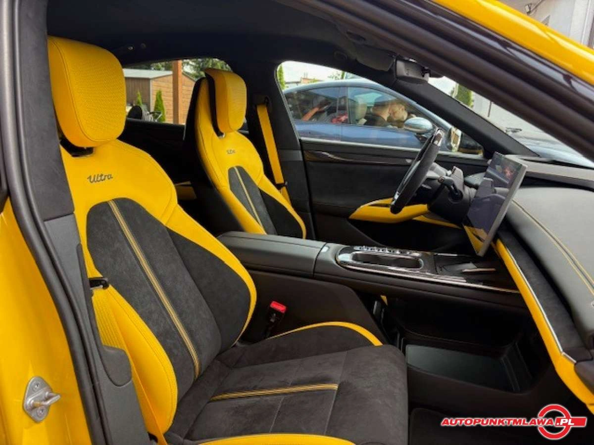 Xiaomi SU7 - Zdjęcie 16