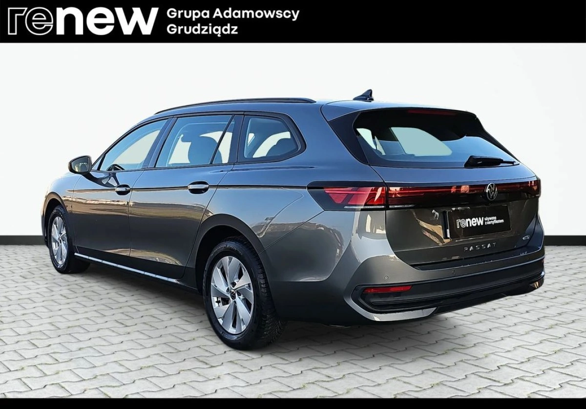 Volkswagen Passat Variant - Zdjęcie 7