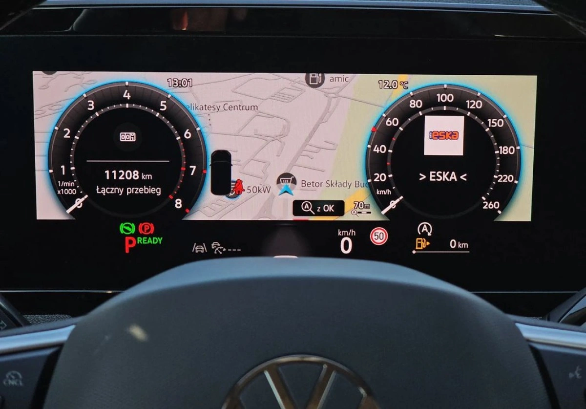 Volkswagen Passat Variant - Zdjęcie 17