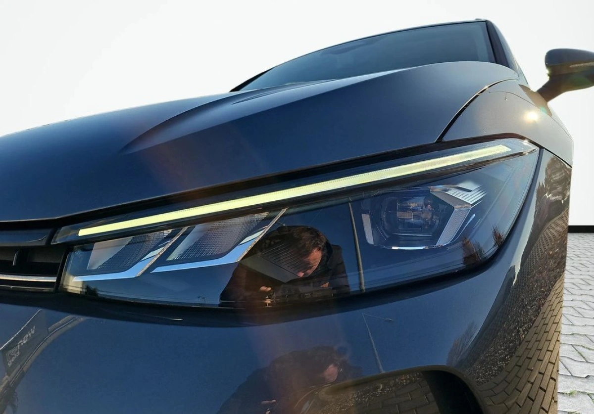 Volkswagen Passat Variant - Zdjęcie 34