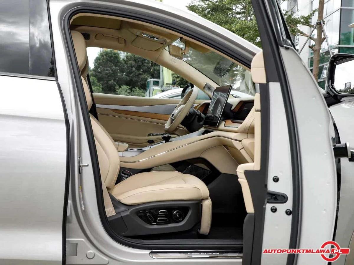 Denza N7 - Zdjęcie 15