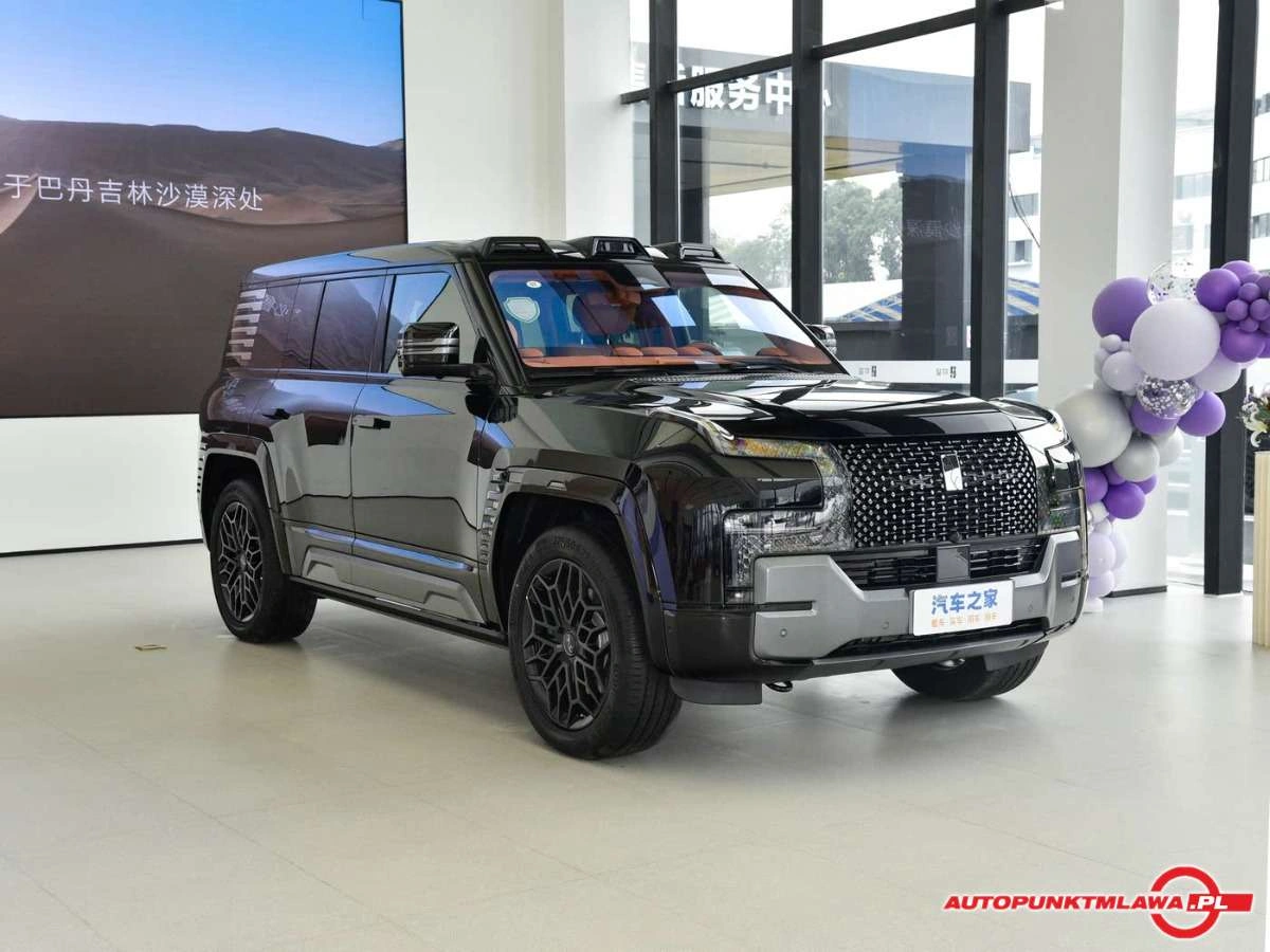 BYD Yangwang U8 - Zdjęcie 1