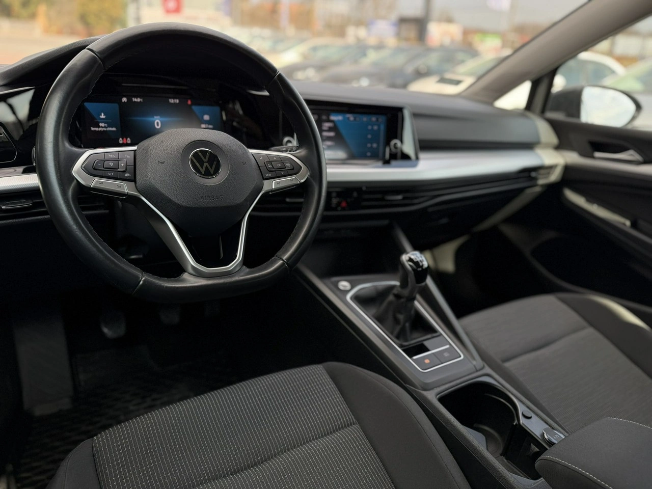 Volkswagen Golf - Zdjęcie 16