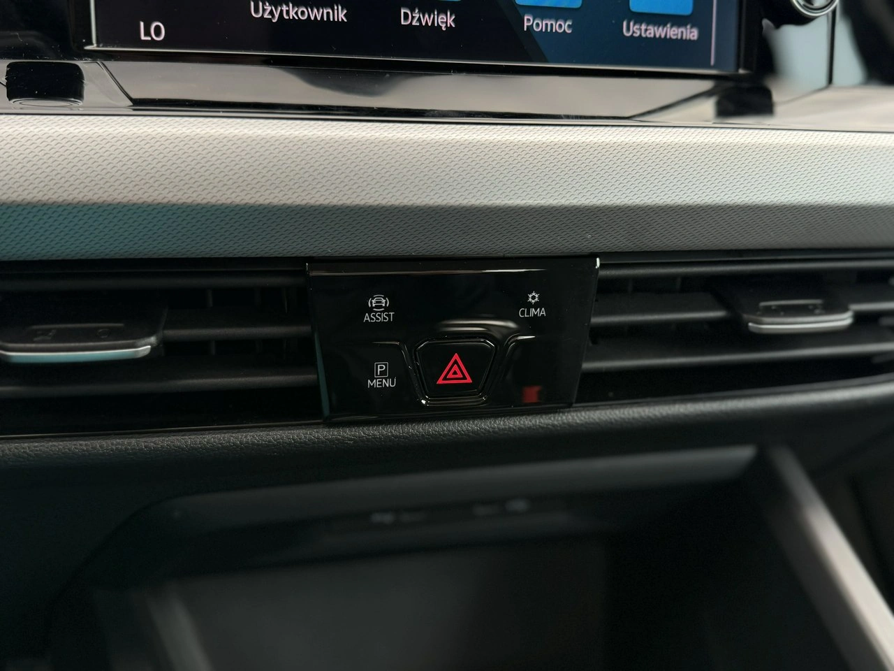 Volkswagen Golf - Zdjęcie 28