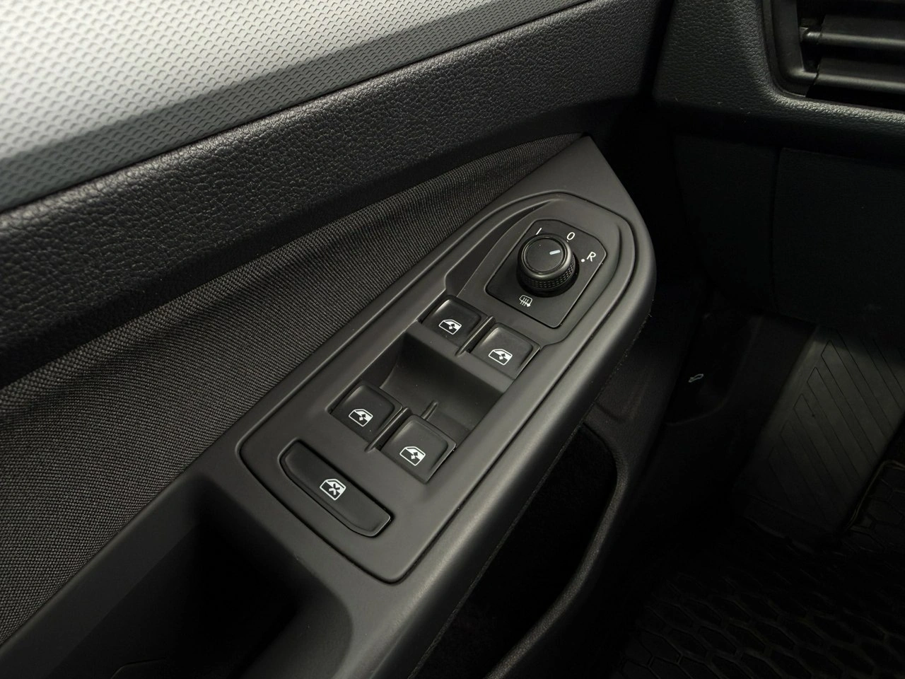 Volkswagen Golf - Zdjęcie 33