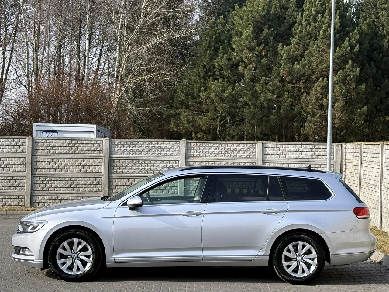 Volkswagen Passat - Zdjęcie 26