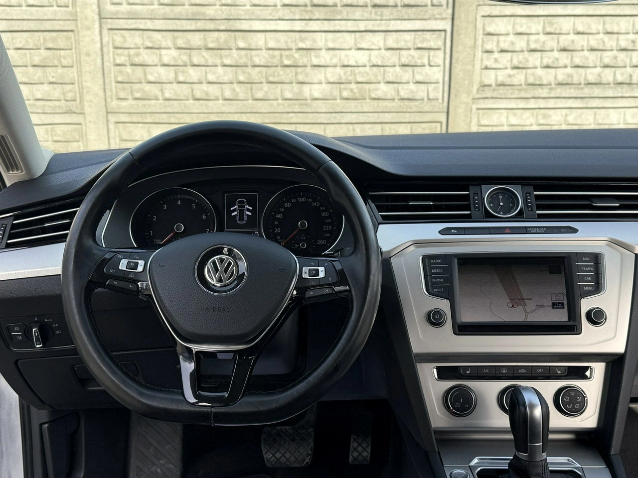 Volkswagen Passat - Zdjęcie 41