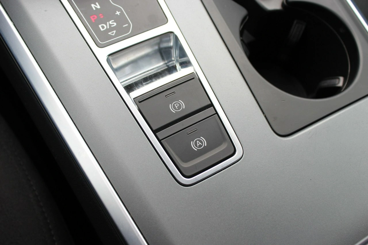 Audi A6 - Zdjęcie 22