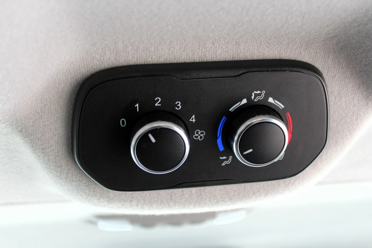 Ford Transit Custom - Zdjęcie 16