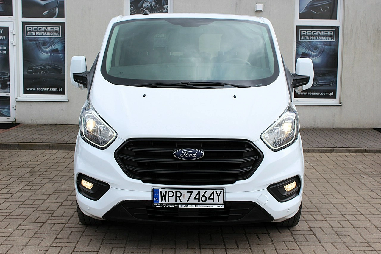 Ford Transit Custom - Zdjęcie 1