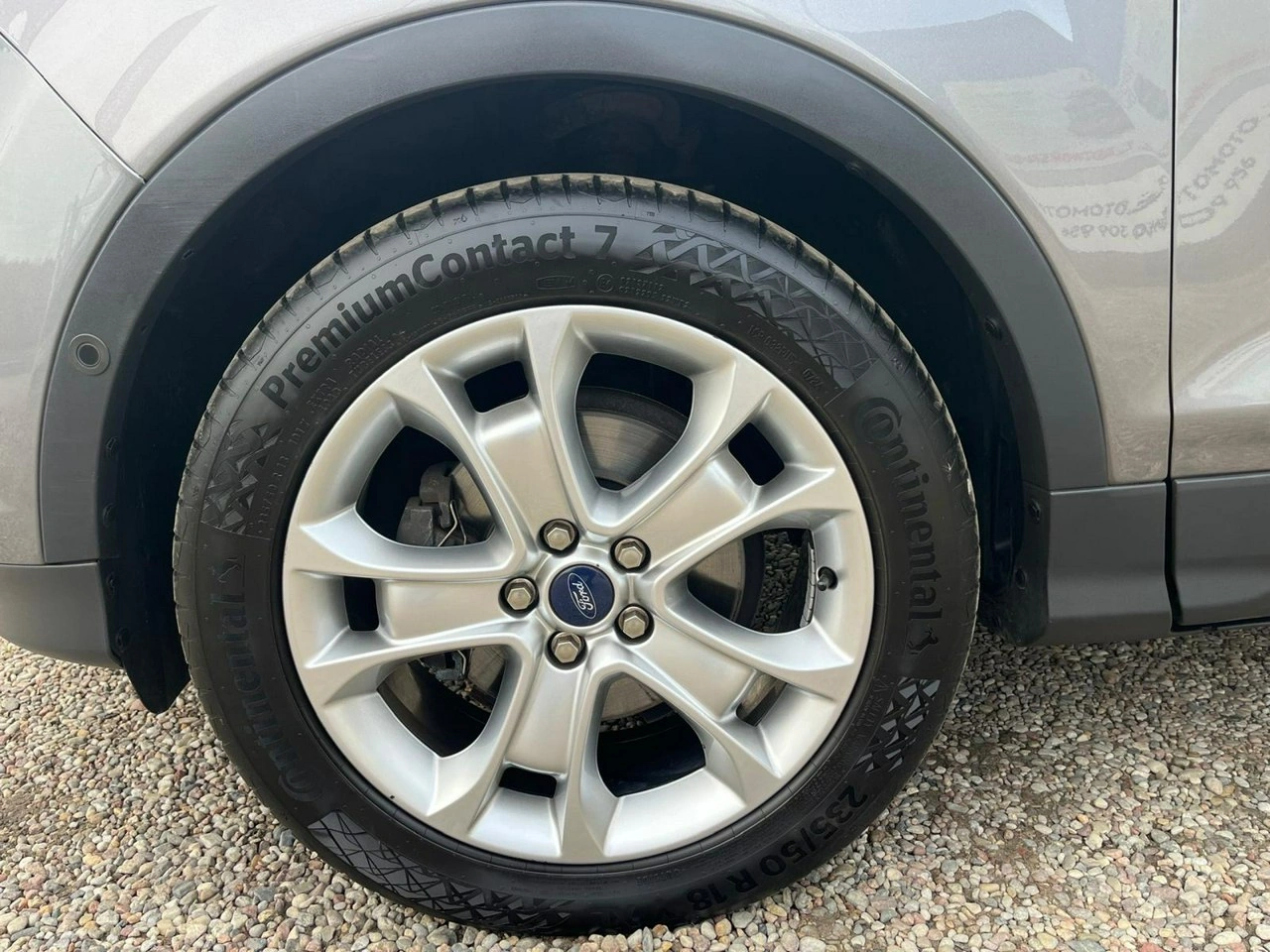 Ford Kuga - Zdjęcie 13