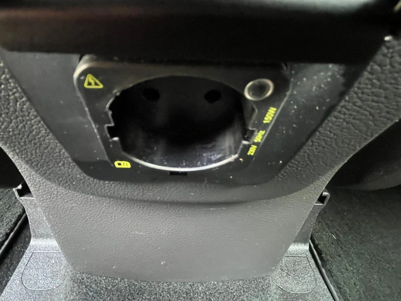 Ford Kuga - Zdjęcie 15