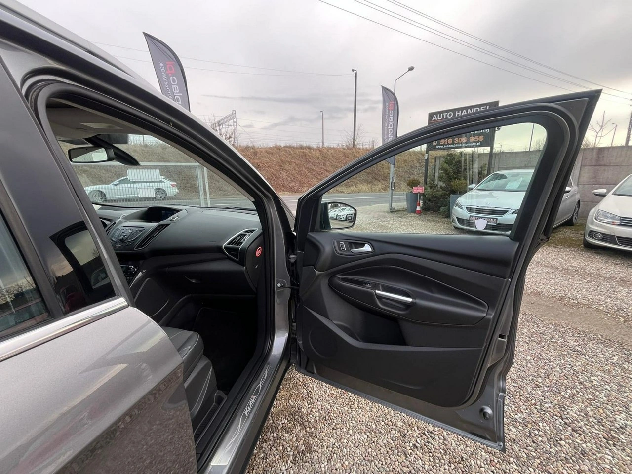 Ford Kuga - Zdjęcie 18