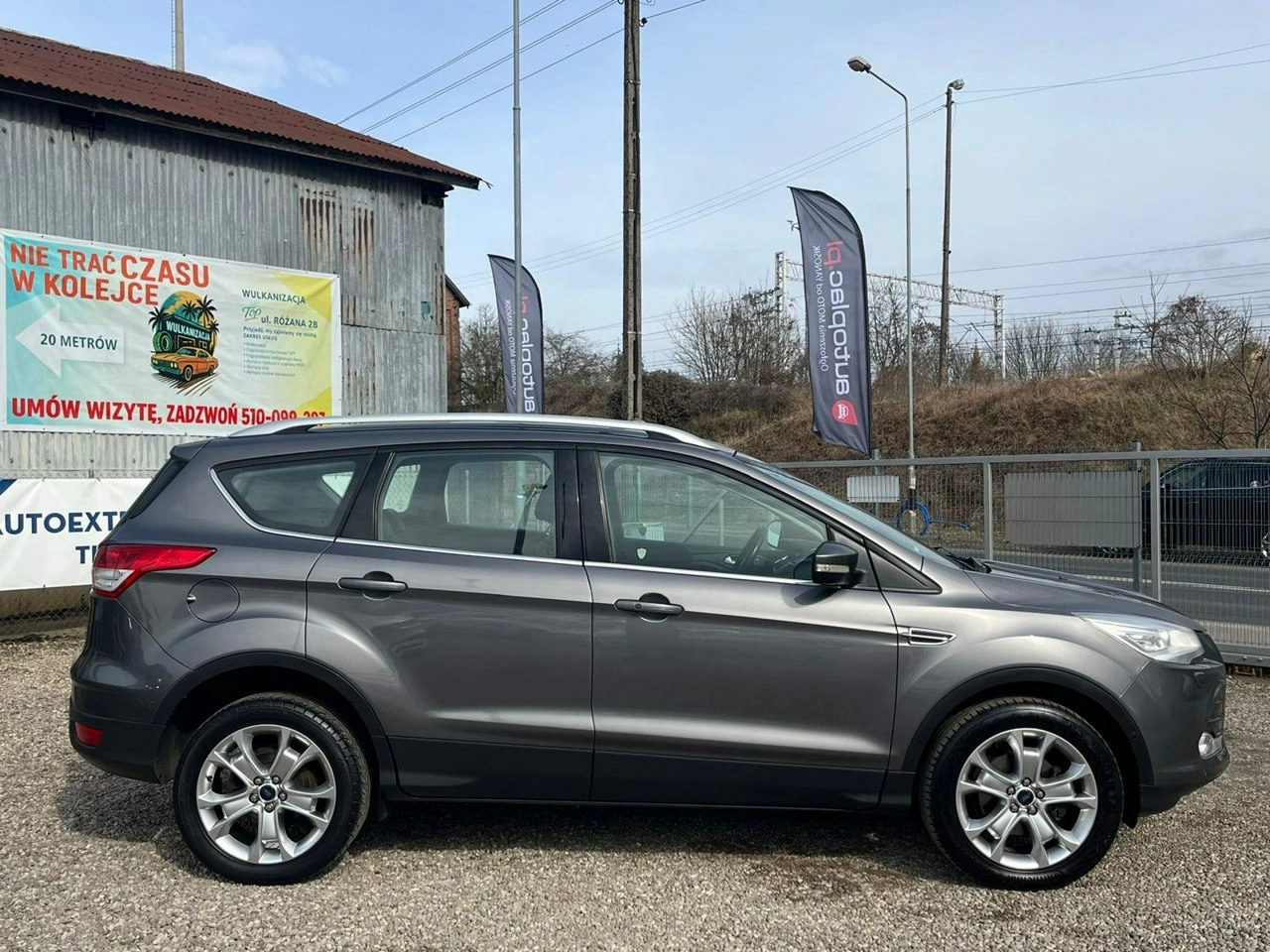Ford Kuga - Zdjęcie 33
