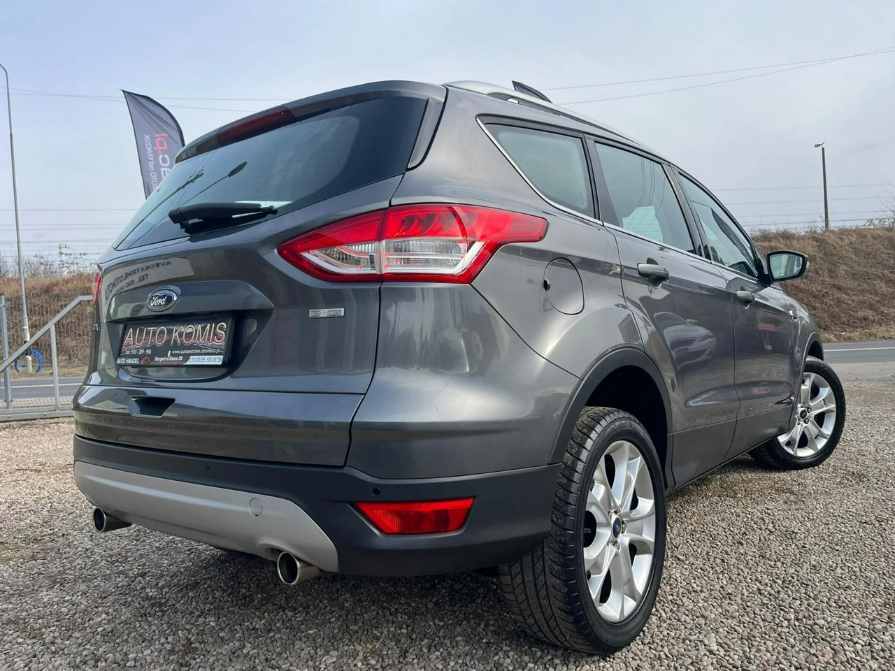 Ford Kuga - Zdjęcie 5
