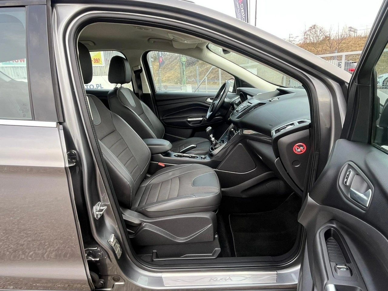 Ford Kuga - Zdjęcie 7