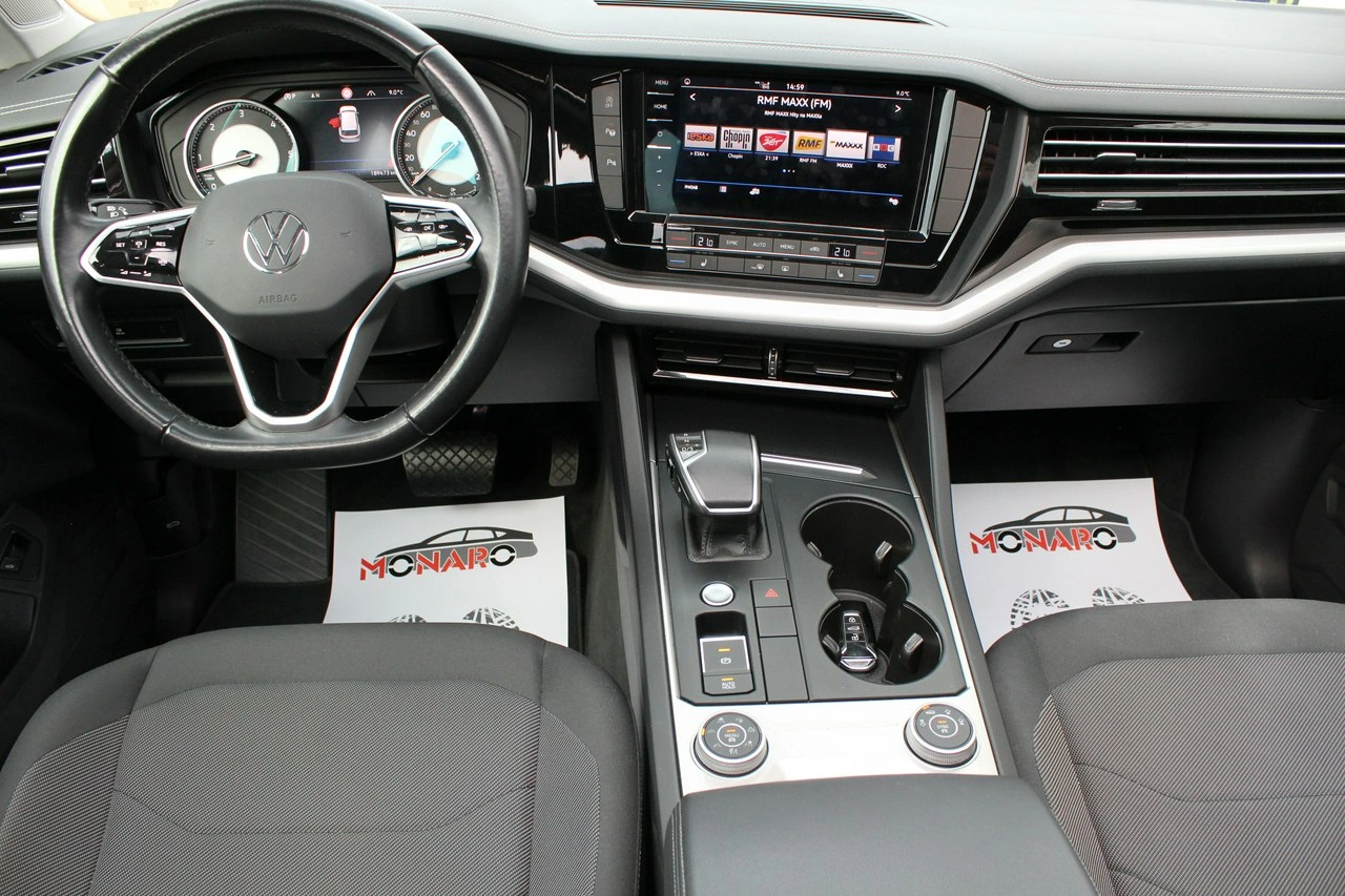 Volkswagen Touareg - Zdjęcie 3