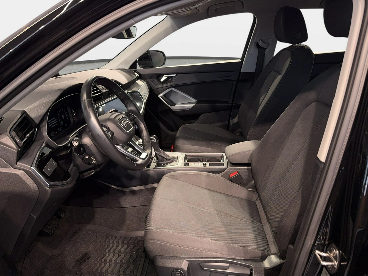 Audi Q3 - Zdjęcie 11