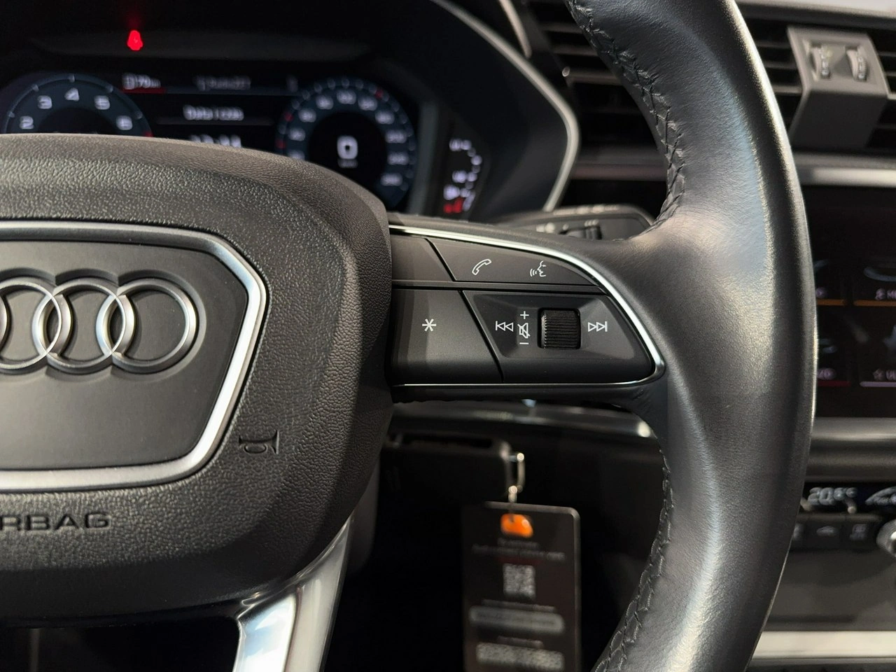 Audi Q3 - Zdjęcie 17