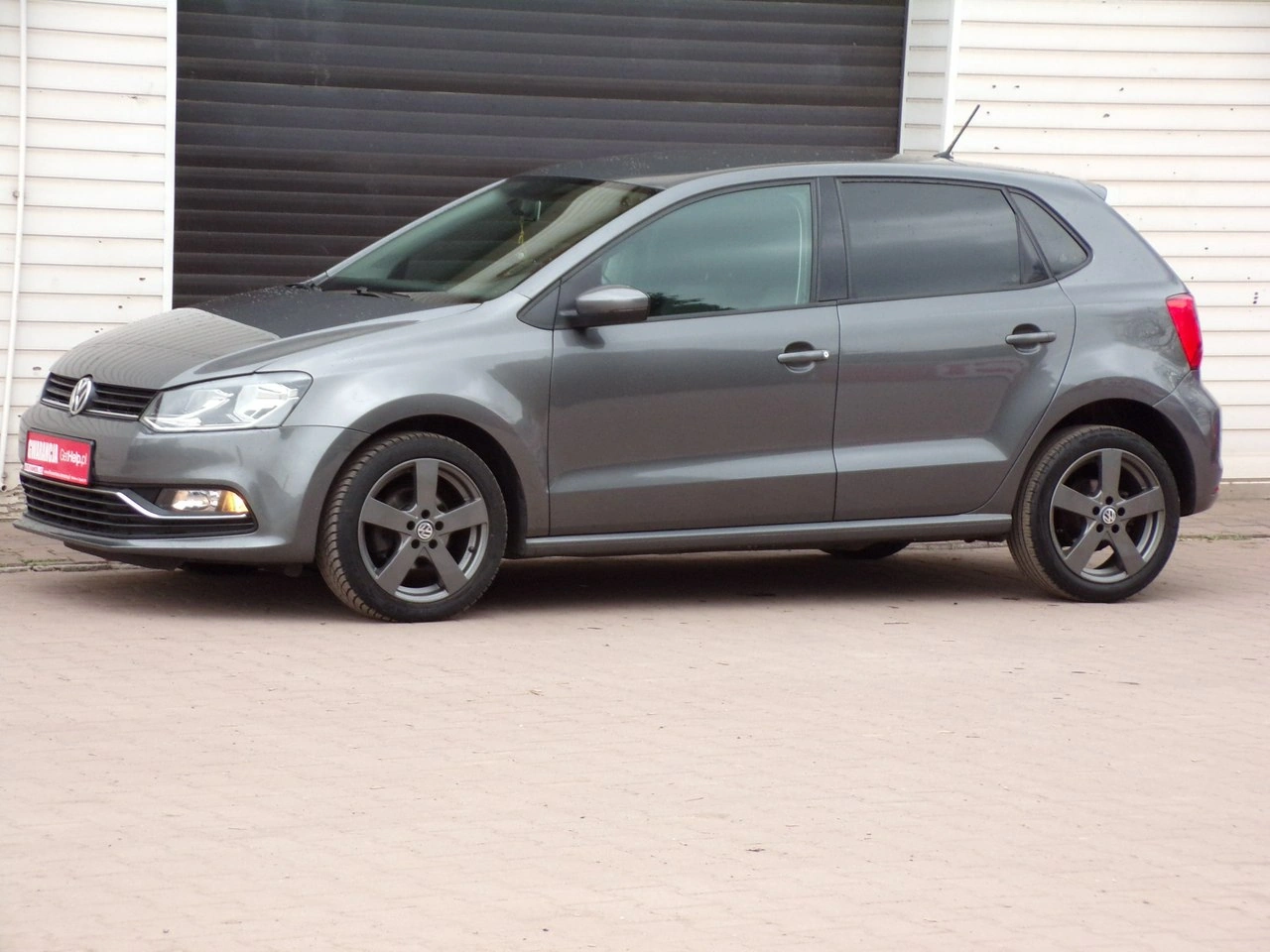 Volkswagen Polo - Zdjęcie 8