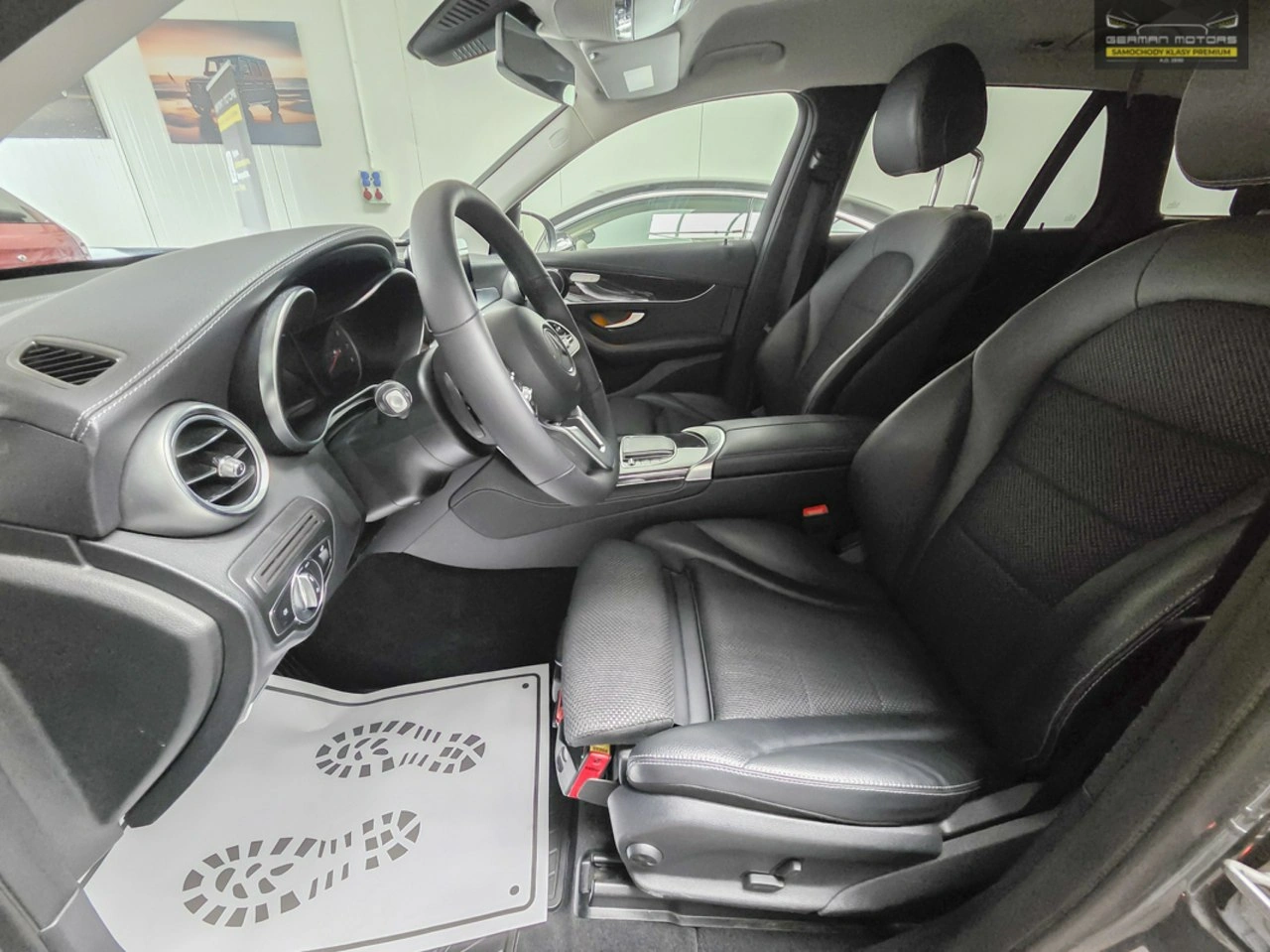 Mercedes GLC 200 - Zdjęcie 13