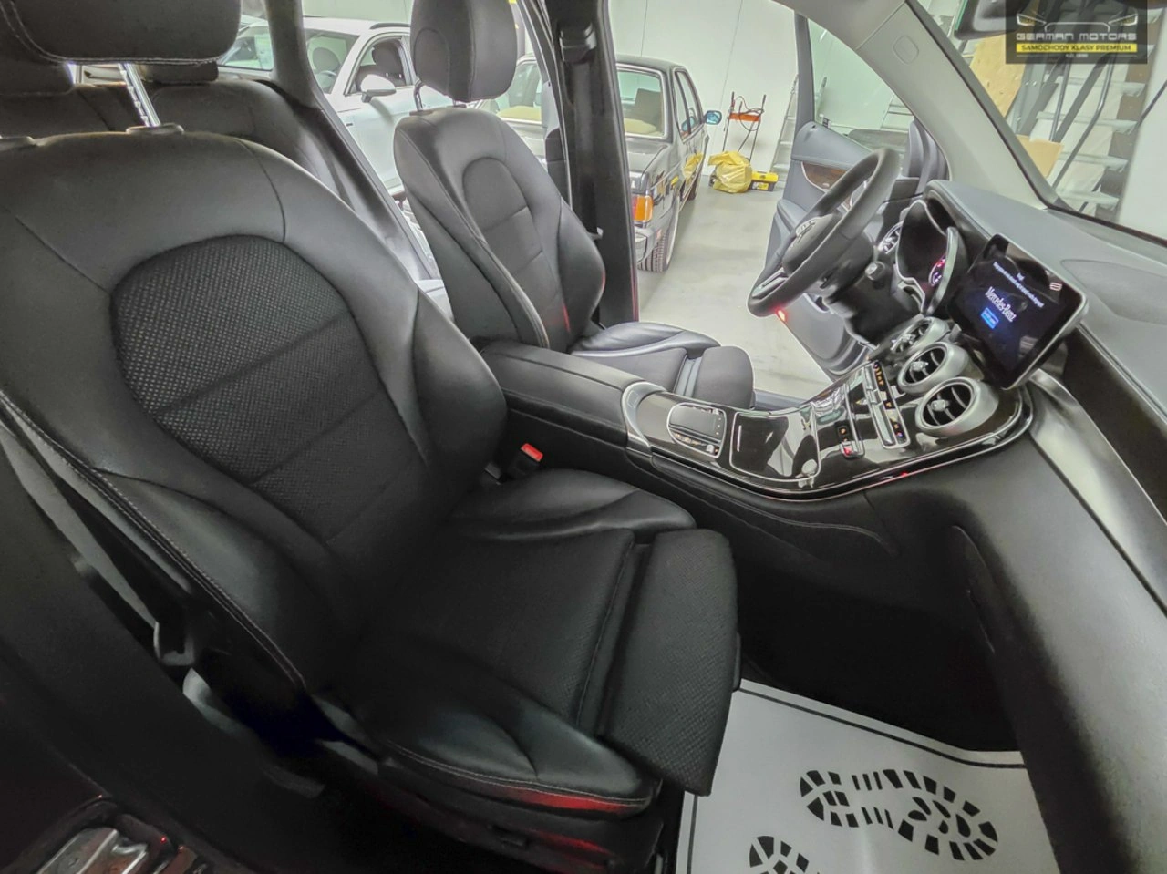 Mercedes GLC 200 - Zdjęcie 18