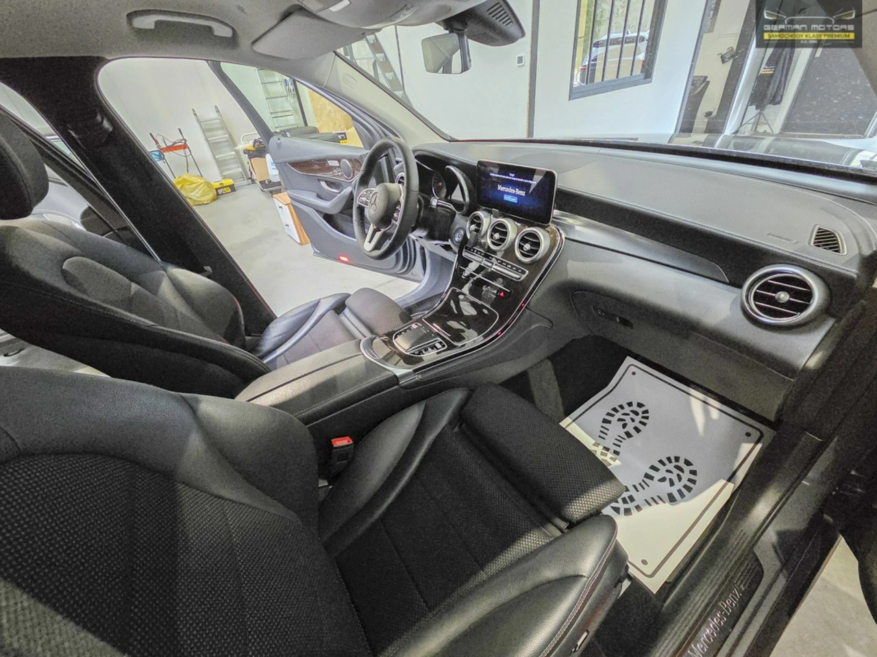 Mercedes GLC 200 - Zdjęcie 20