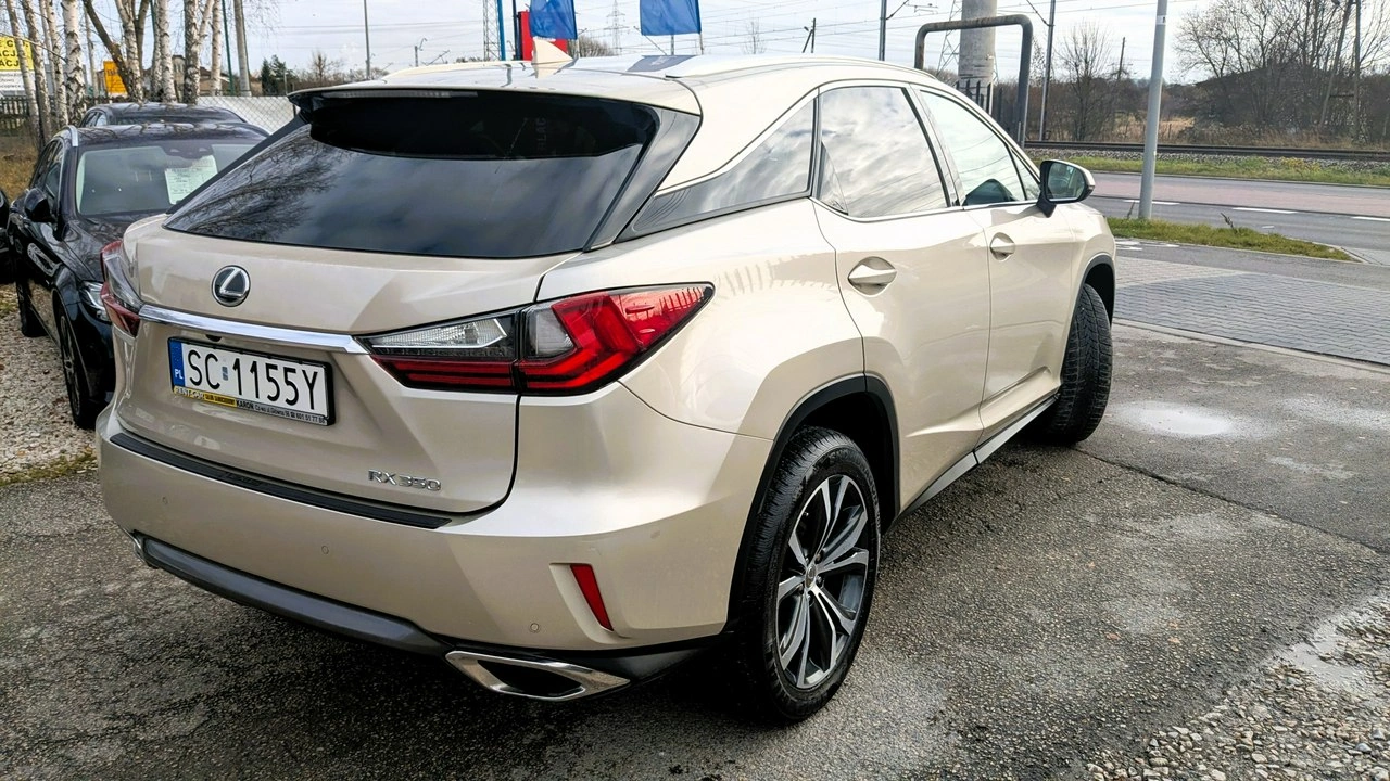 Lexus RX - Zdjęcie 9