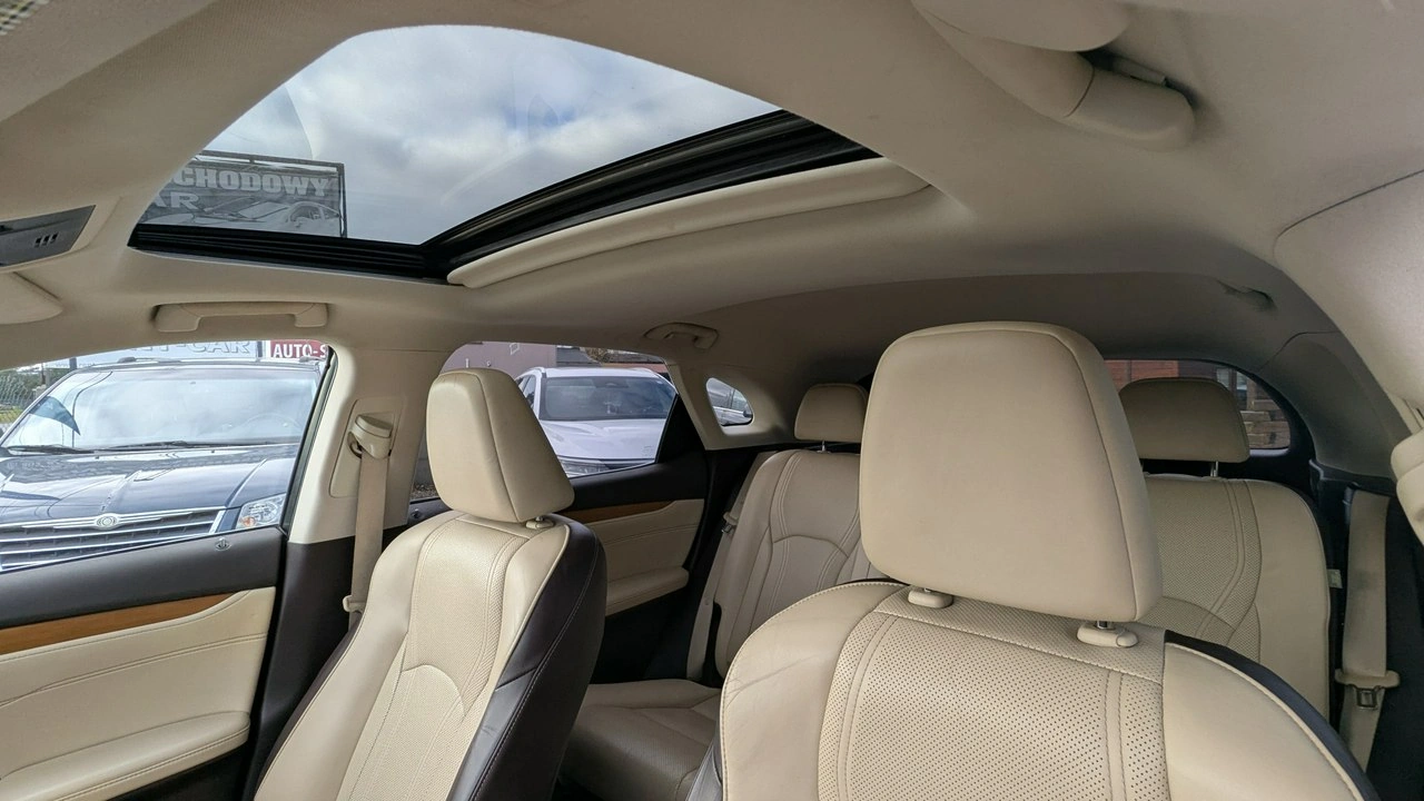 Lexus RX - Zdjęcie 14