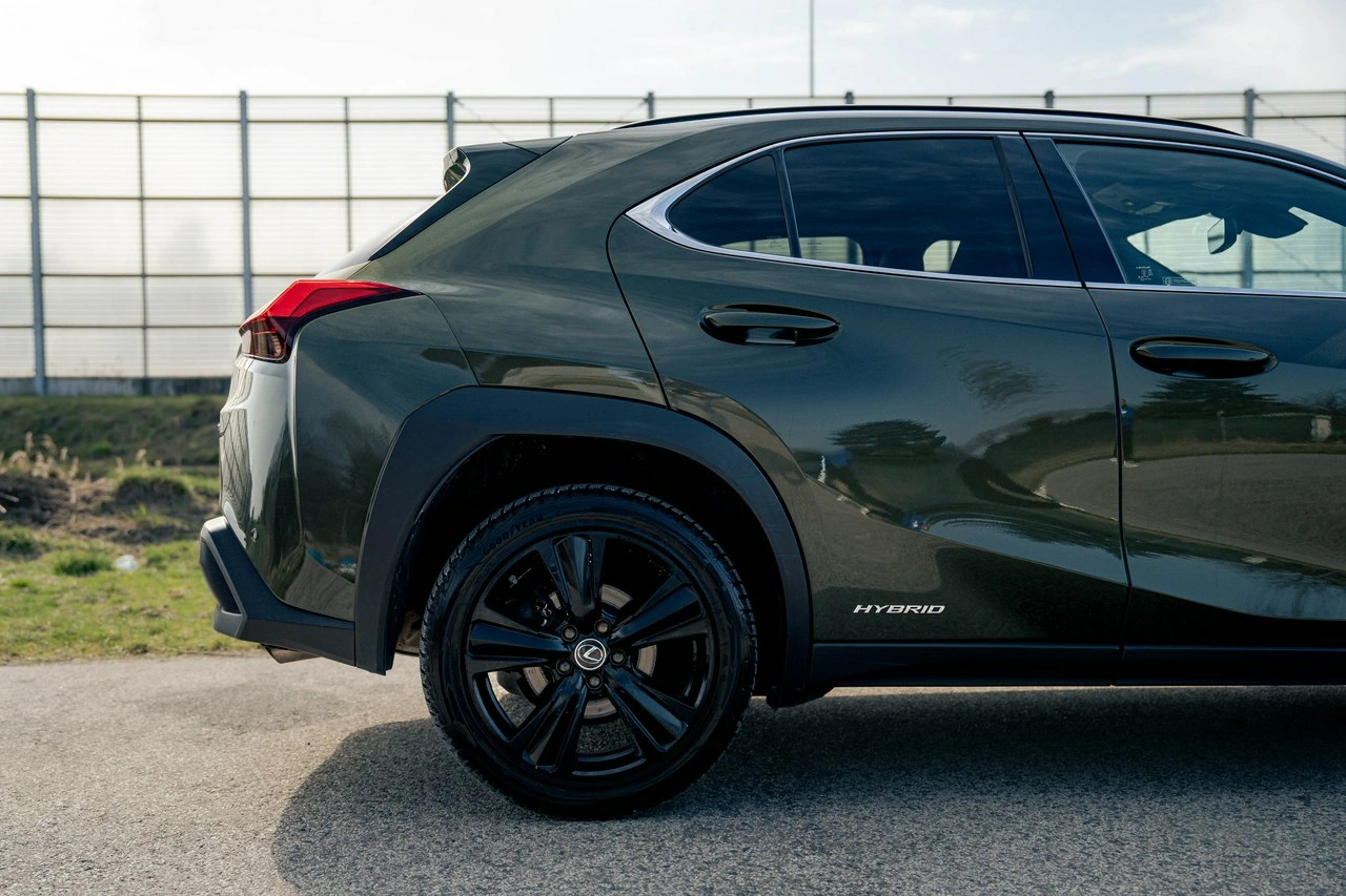 Lexus UX - Zdjęcie 10